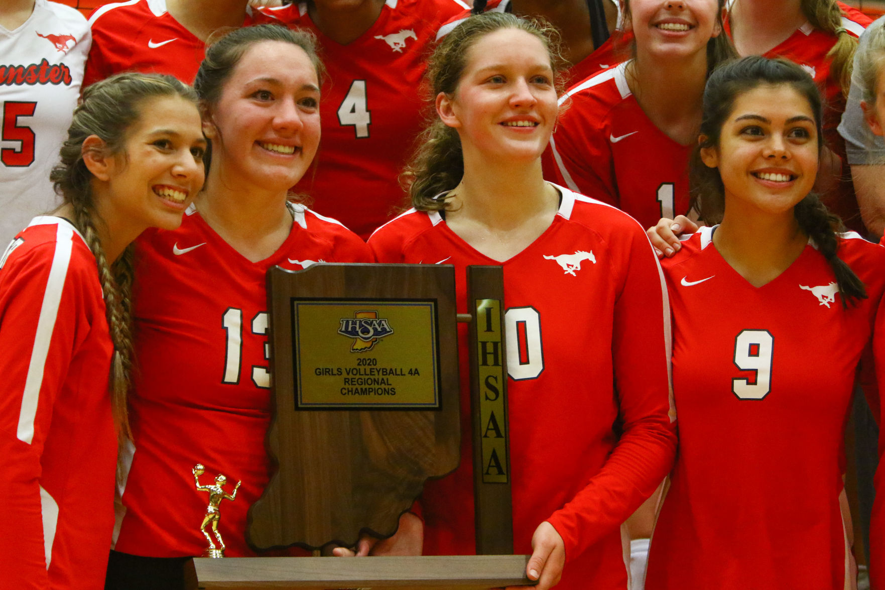 Gallery: 4A volleyball regional final: Crown Point vs. Munster